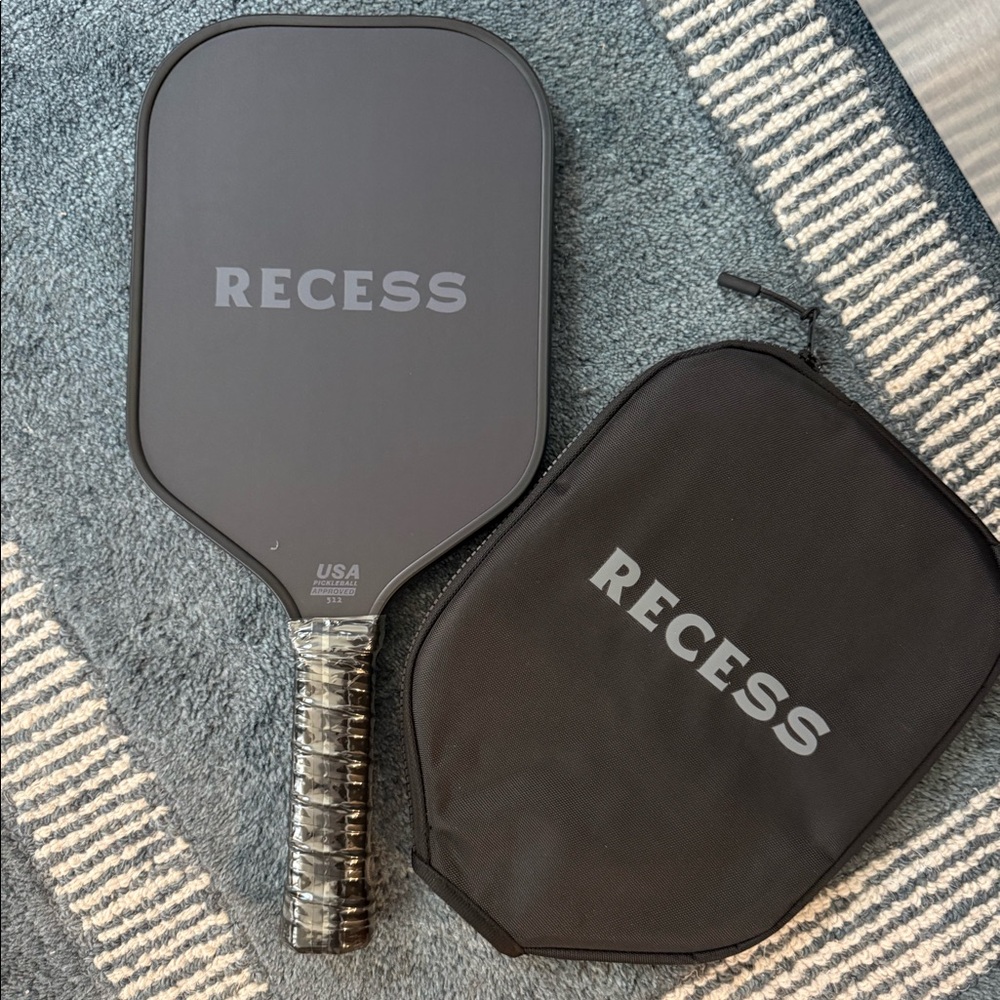 Black Advanced Recess Pickle Ball Paddle - Brand New